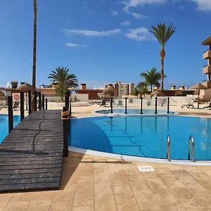 paraiso-beach-apartament.tenerifehoteles.net/